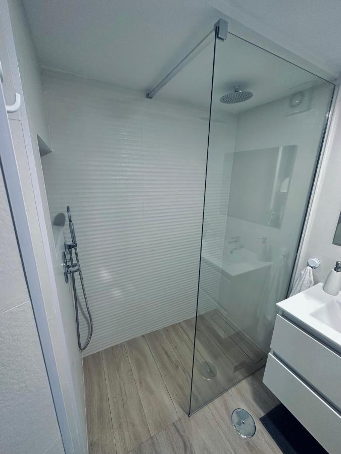 Apartamentos Arraez Almería Eksteriør billede